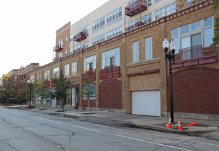 North Beach Lofts in Chicago, IL - Building Photo - Building Photo