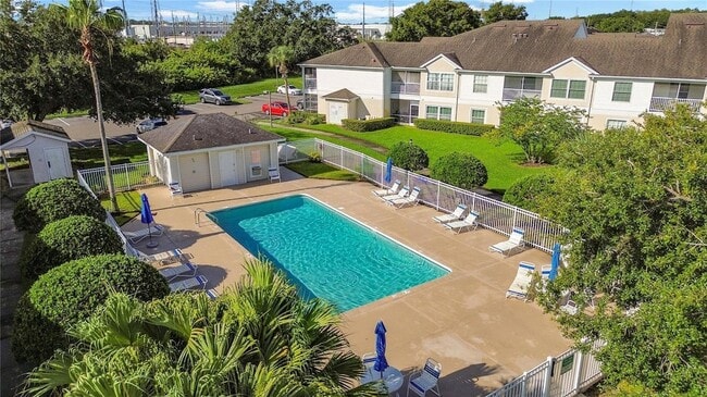 property at 3960 Southpointe Dr