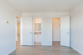 Margaret Place in Kitchener, ON - Building Photo - Interior Photo