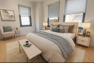 322 1/2 E 50th St, Unit 2C in New York, NY - Building Photo