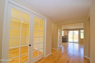 2798 Peavine Creek Rd in Reno, NV - Building Photo - Building Photo