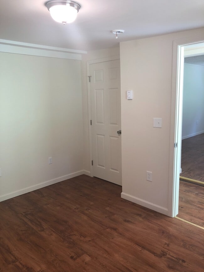 property at 8 Braddock St