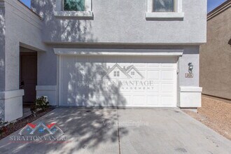 5926 E Oasis Blvd in Florence, AZ - Building Photo - Building Photo