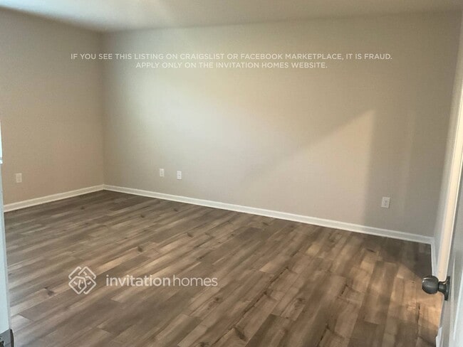 1143 Woodhouse Dr in Monroe, NC - Foto de edificio - Building Photo