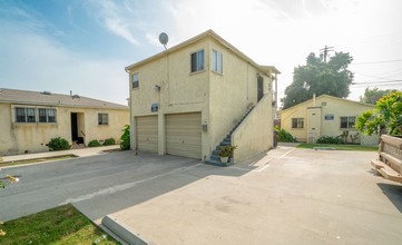 206 1/2 E 68th St in Long Beach, CA - Building Photo - Building Photo