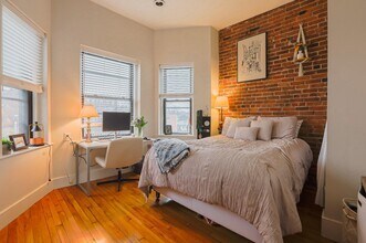 11 Gorham St, Unit 9 in Boston, MA - Foto de edificio - Building Photo