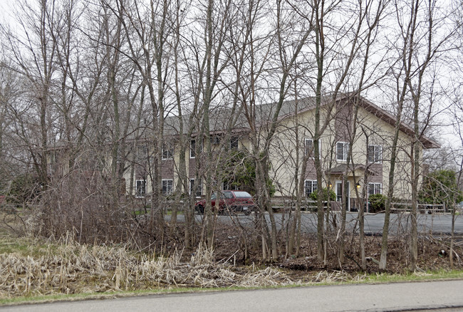 260 Buffalo Ave N in Montrose, MN - Foto de edificio - Building Photo