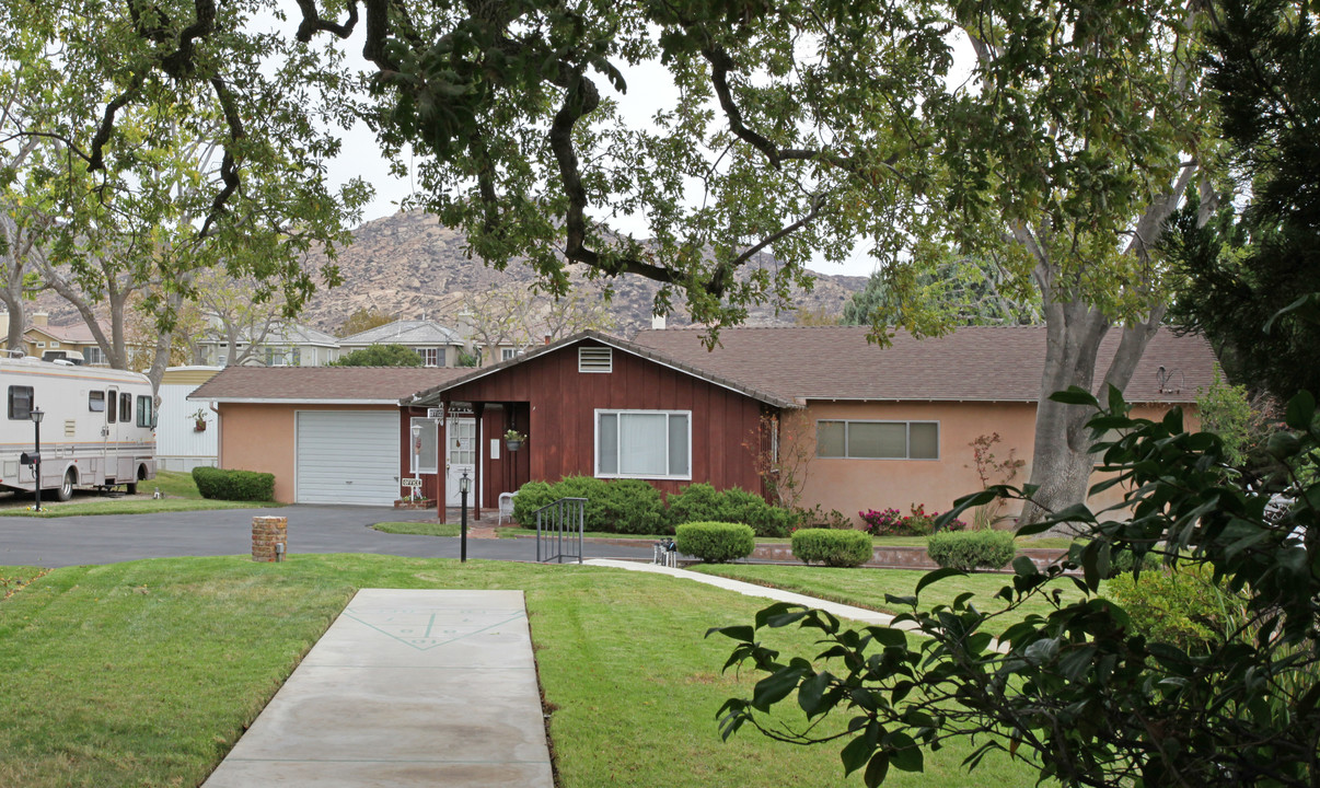 The Crest Mobile Home Village in Simi Valley, CA - Building Photo