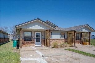 931 SW 63rd St in Oklahoma City, OK - Building Photo