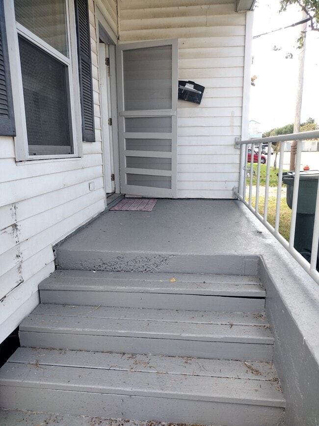 2412 44th St in Galveston, TX - Building Photo - Building Photo