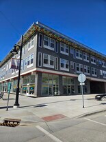 Tama Too Apartments in Burlington, IA - Building Photo