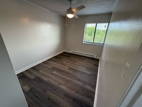 2718 Painter Ave SW in Knoxville, TN - Building Photo - Building Photo