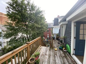 15 Boardman St, Unit 2 in Cambridge, MA - Building Photo - Building Photo