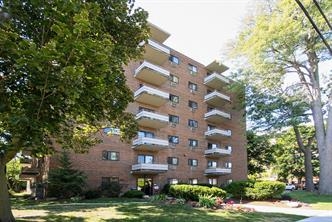 565 Talbot Street in London, ON - Building Photo