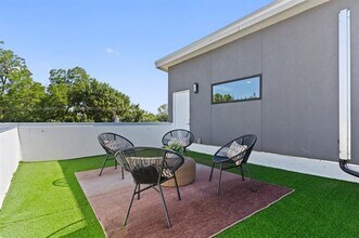 5810 Hudson St in Dallas, TX - Building Photo - Building Photo