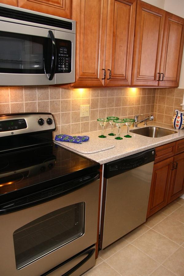 Cloverdale Park Apartments, LLC Saddle Brook, NJ Apartments