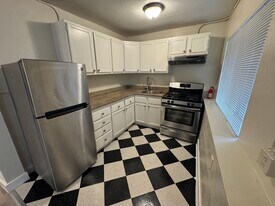 2156 Market St in San Francisco, CA - Building Photo