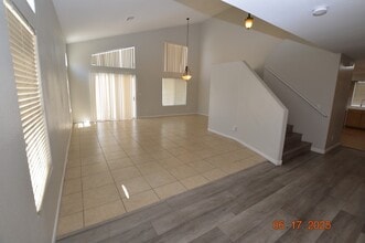 8236 Golf Player St in Las Vegas, NV - Building Photo - Building Photo