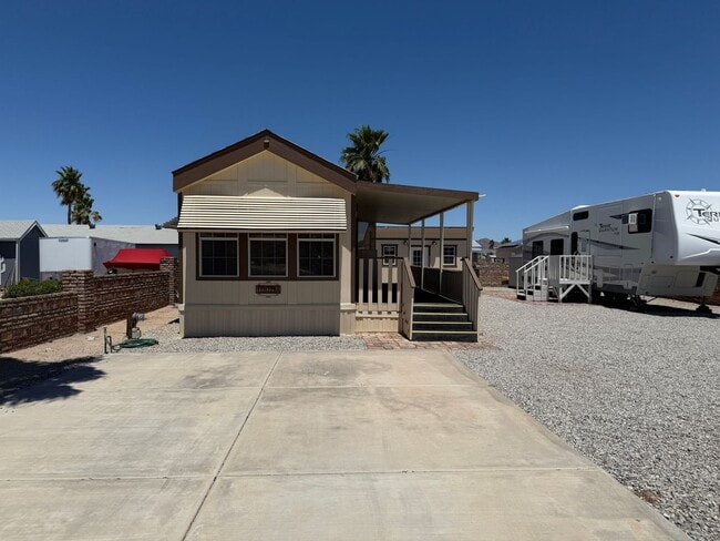 property at 13794 E 48th Dr
