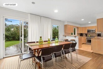 355 Mill Rd in Westhampton Beach, NY - Building Photo - Building Photo