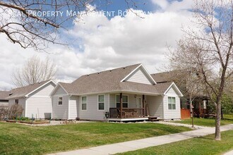 460 Woodman Dr in Belgrade, MT - Building Photo - Building Photo