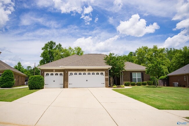 106 Back Creek Cir NW in Madison, AL - Building Photo - Building Photo