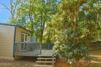 174 James St in Beaufort, SC - Foto de edificio - Building Photo