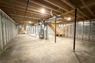 2002 Maes Lndg in Canandaigua, NY - Building Photo - Building Photo