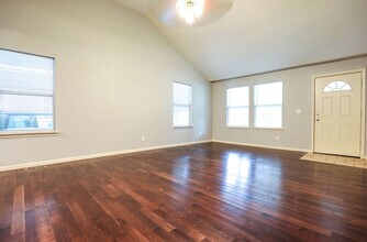 1330 S Pennsylvania Ave in Springfield, MO - Building Photo - Building Photo
