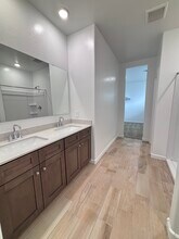 1777 W Stealth Ave in Apache Junction, AZ - Foto de edificio - Building Photo