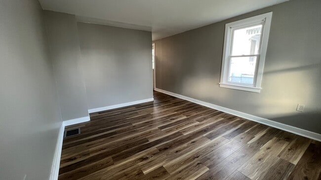 33 Spruce St in Hellertown, PA - Building Photo - Building Photo