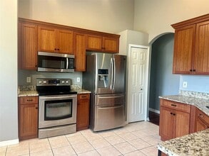 6144 Bobby Jones Ct, Unit 1604-10 in Palmetto, FL - Building Photo - Building Photo