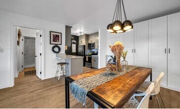 7742 Redlands St, Unit H3025 in Playa Del Rey, CA - Building Photo - Building Photo