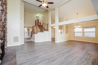 14635 S Hearthstone Green Dr in Houston, TX - Building Photo - Building Photo