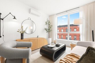 200 Monticello Ave-Unit -002 in Jersey City, NJ - Building Photo - Building Photo