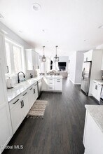 40 Haywood Ln in Rensselaer, NY - Building Photo - Building Photo