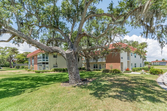 property at 60 Woodland Dr