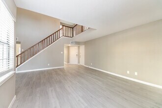 4044 Windhaven Ln in Dallas, TX - Building Photo - Building Photo