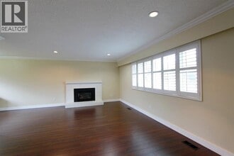 3XXX Williams Rd in Richmond, BC - Building Photo - Building Photo