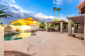 6973 S Roger Way in Chandler, AZ - Building Photo - Building Photo