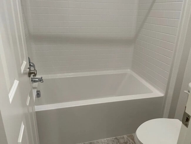 7717 River Gulch Rd in Riverside, CA - Building Photo - Building Photo