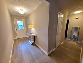 2518 Sage Brush Ln in Sugar Land, TX - Building Photo - Building Photo