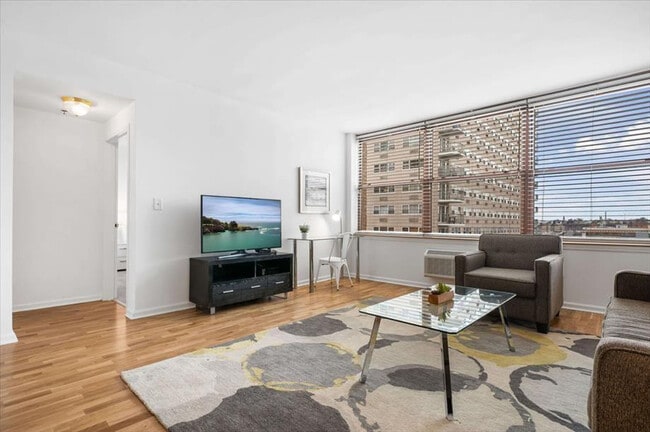 333 River St in Hoboken, NJ - Building Photo - Building Photo