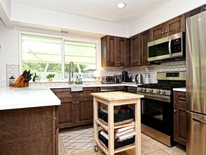 1308 Radam Cir in Austin, TX - Building Photo - Building Photo