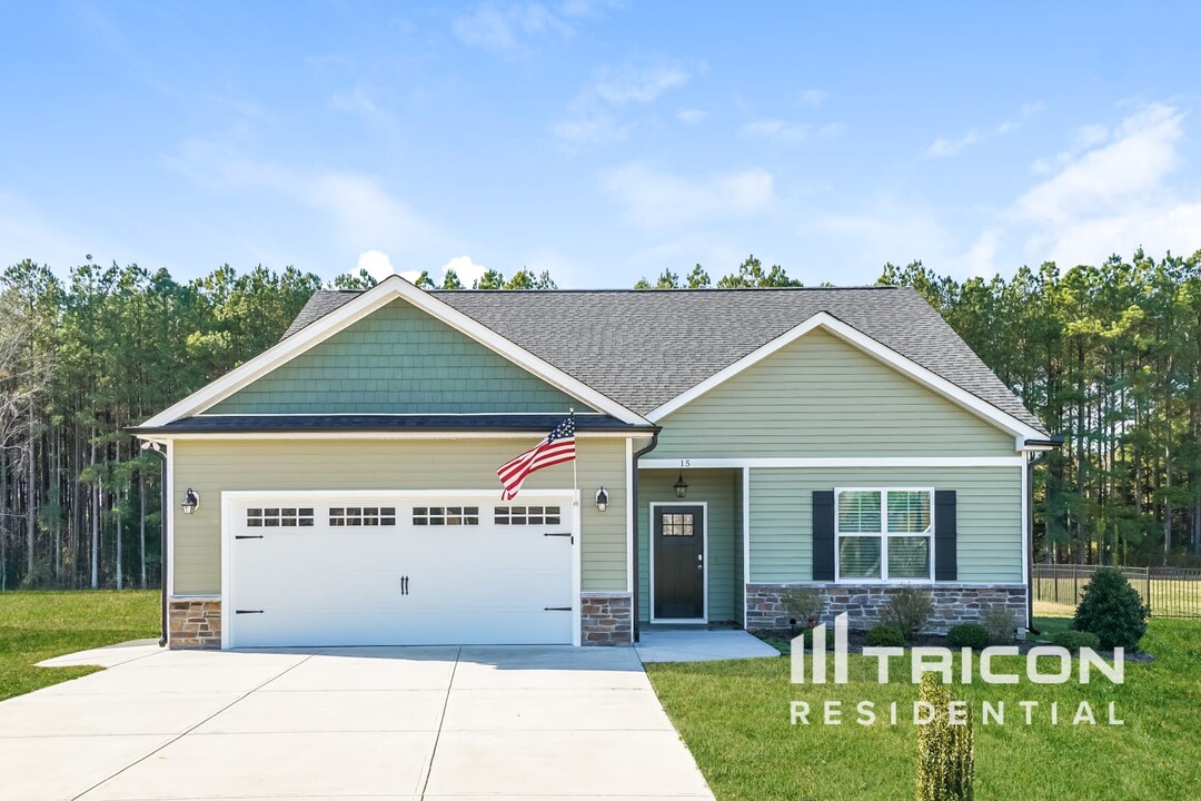 15 Catlett Ln in Franklinton, NC - Building Photo