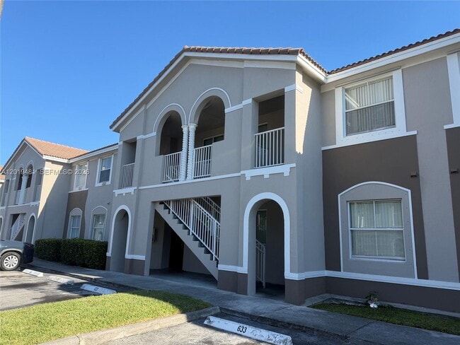 property at 1535 SE 26th St