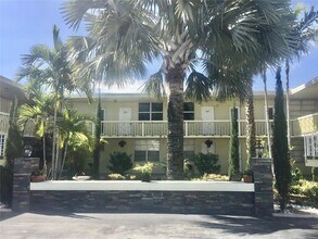 1720 Funston St in Hollywood, FL - Building Photo - Building Photo