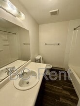 230 W Madison St in Rochester, PA - Building Photo - Building Photo