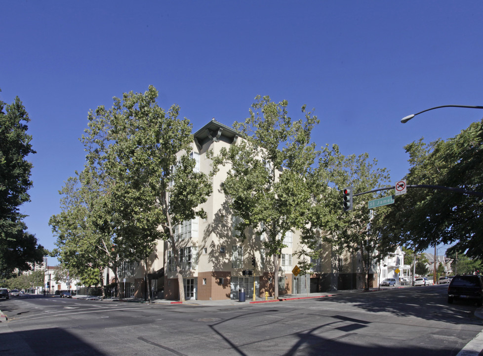 St. James Place in San Jose, CA - Building Photo