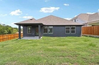 407 Stagg St in McKinney, TX - Building Photo - Building Photo